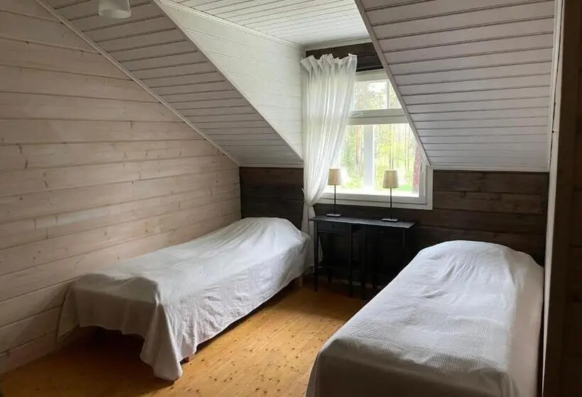 バス共有のスタンダードルーム, Purola Farm Guesthouse