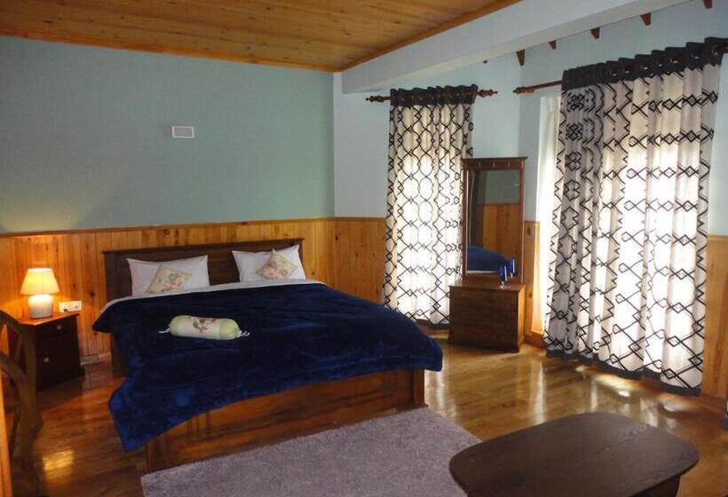 디럭스 룸, The Hill Town Cottage