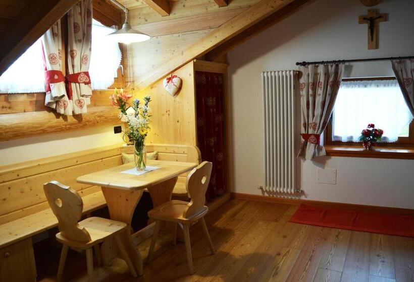 Pokój Rodzinny, Agritur Dalaip Dei Pape