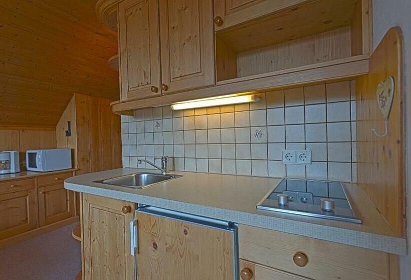 １ベッドルームアパートメント, Moserhof