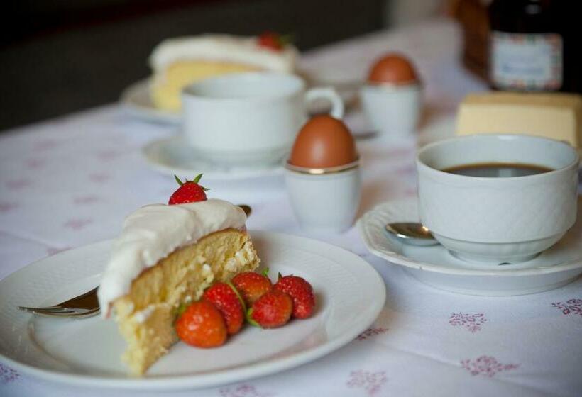 １ベッドルームアパートメント, Moserhof