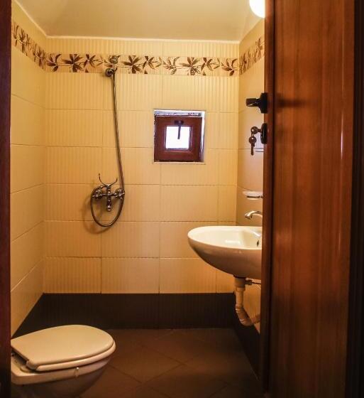 三人经典房间, Guest House Yoanna