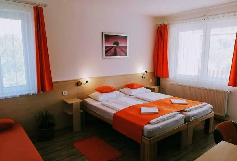 スタンダード４人部屋, Lótuszvirág Vendégház