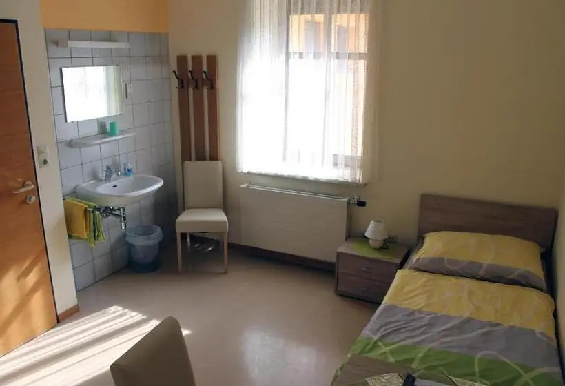 バスルーム共有のシングルスタンダード, Post Hostel For Youth, Students And Pilgrims