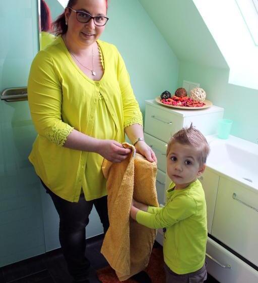 スタンダードスタジオ, Post Hostel For Youth, Students And Pilgrims