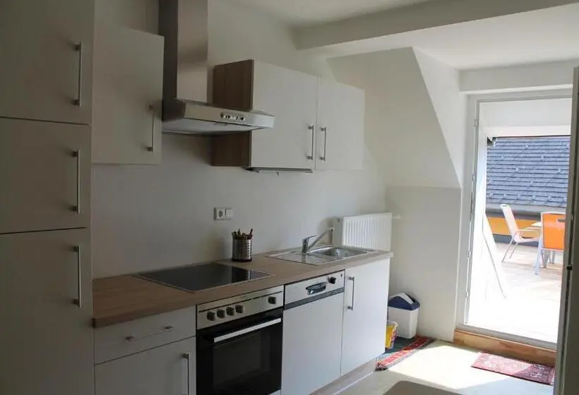 ３ベッドルームアパートメント, Post Hostel For Youth, Students And Pilgrims