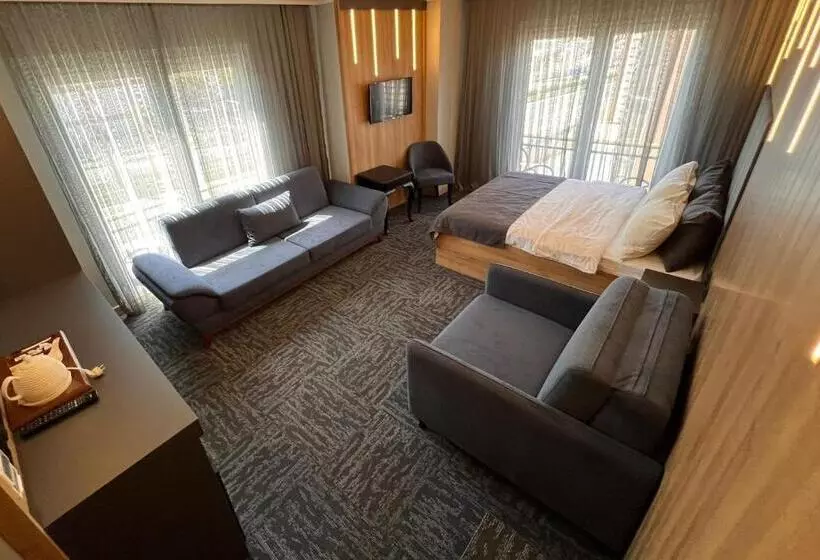 اتاق استاندارد سه نفره, Fengo Hotel & Spa