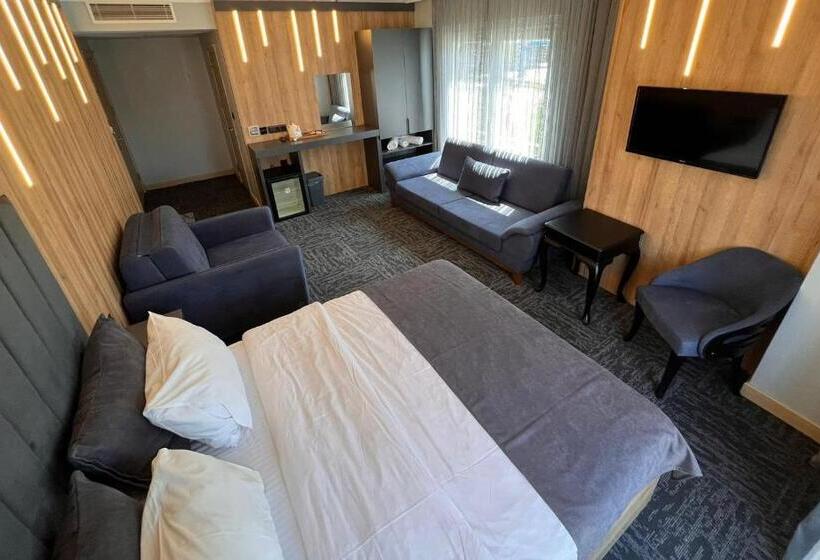 اتاق استاندارد سه نفره, Fengo Hotel & Spa
