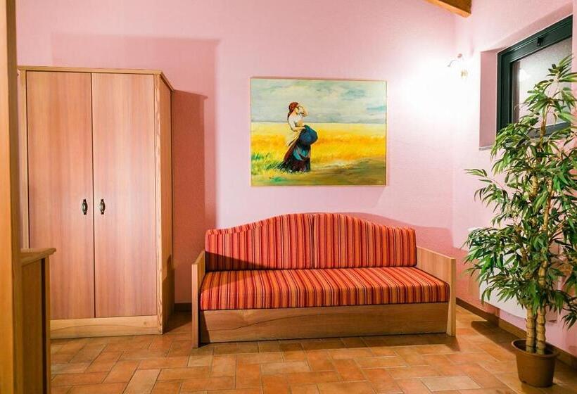 סוויטת ג'וניור, Fondo Brugarolo