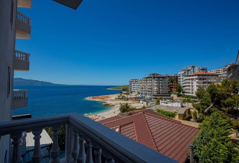 スーペリアトリプルルーム, Apollon Sarande