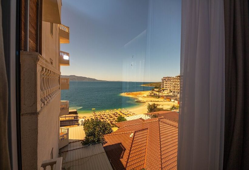 サイドシービュースーペリアールーム, Apollon Sarande