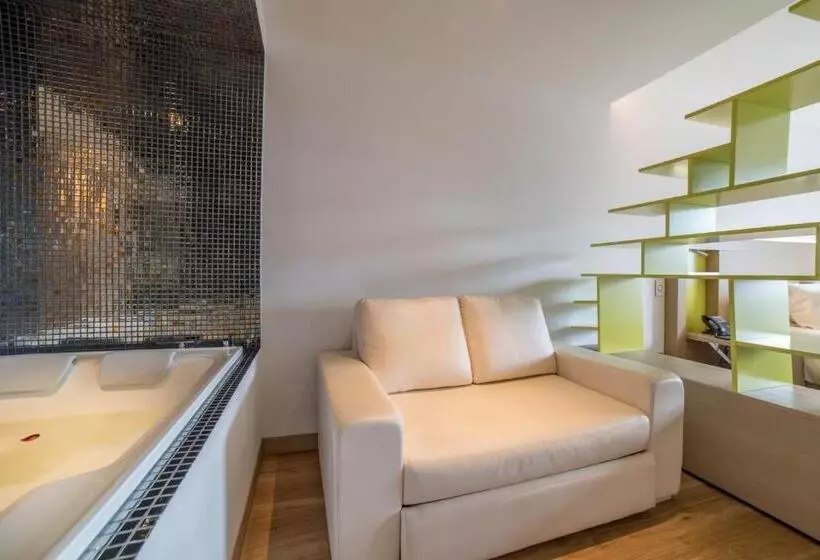 ジュニアスイート, Biohotel Organic Suites