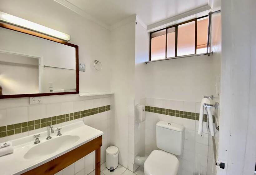 高级家庭房间, Camden Motor Inn