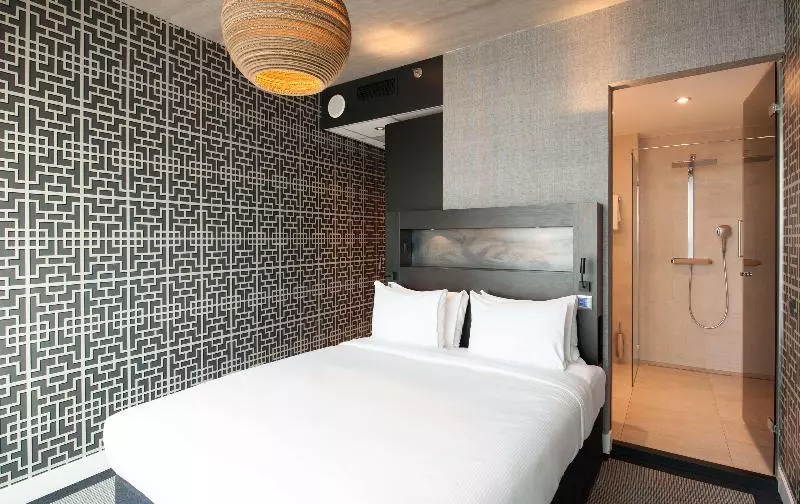 スタンダードルーム, Doubletree By Hilton Hotel Amsterdam   Ndsm Wharf