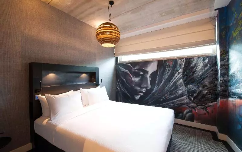 スタンダードルーム, Doubletree By Hilton Hotel Amsterdam   Ndsm Wharf