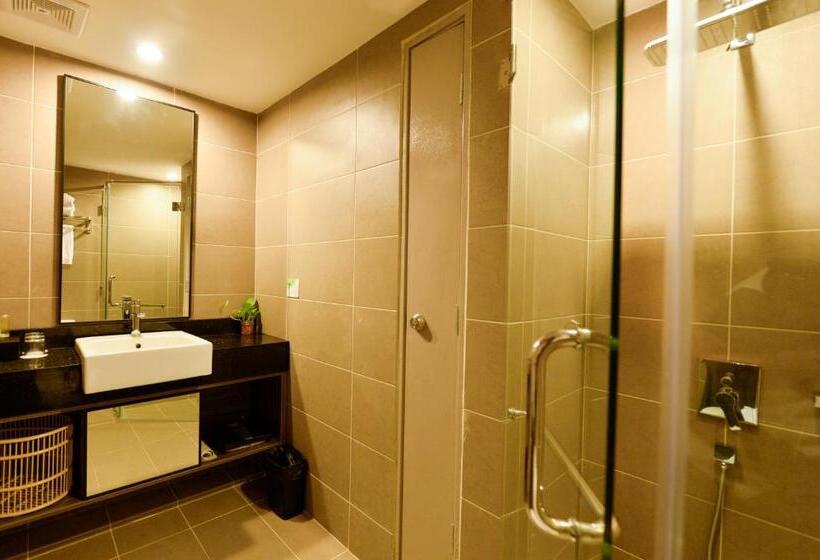 デラックスルーム, Grand Alora