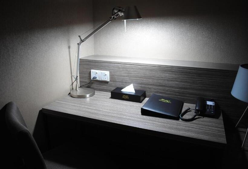 デラックスルーム, Grand Alora