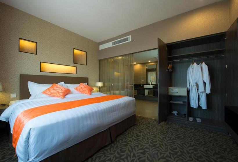 キングサイズベッドのスイートルーム, Grand Alora