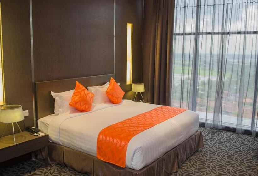 スイート, Grand Alora