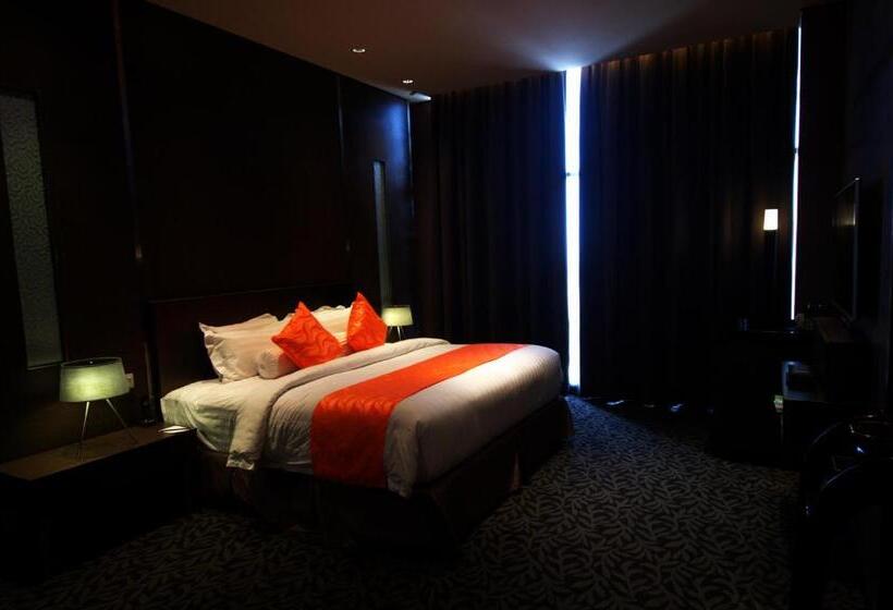 スイート, Grand Alora