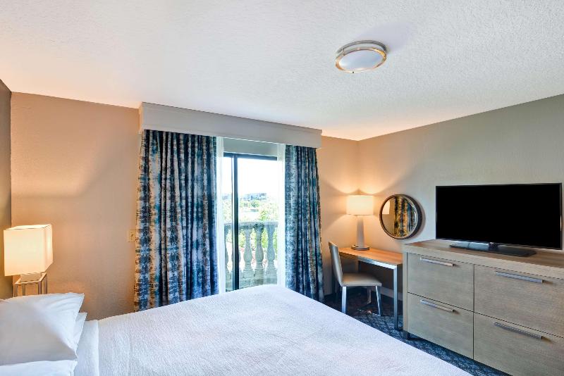 エクゼクティブスイート, Grand Alora