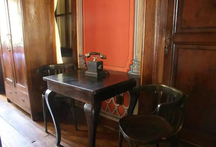 اتاق استاندارد سه تخته با سرویس بهداشتی مشترک, Guest House Old Plovdiv
