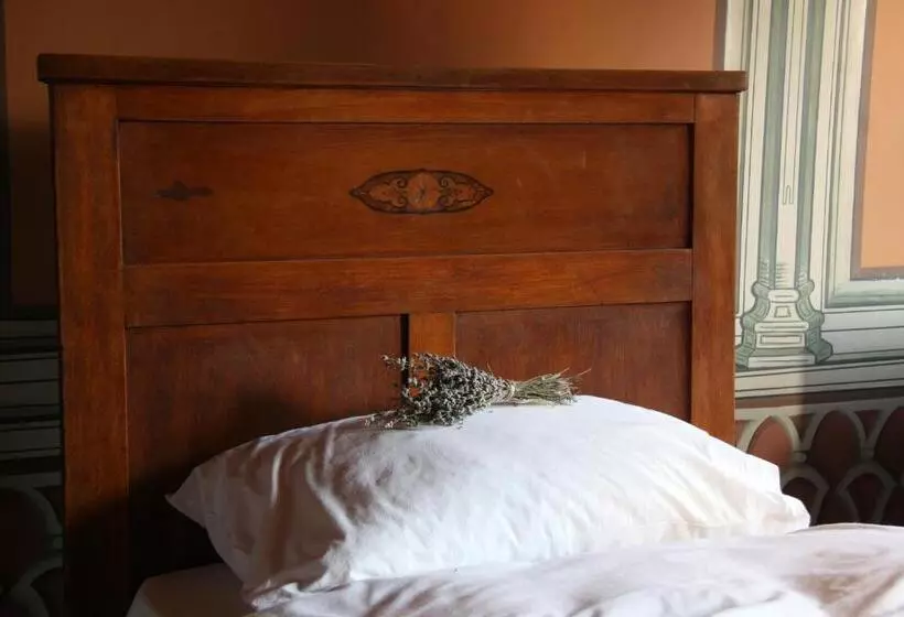 تختخواب در اتاق مشترک, Guest House Old Plovdiv
