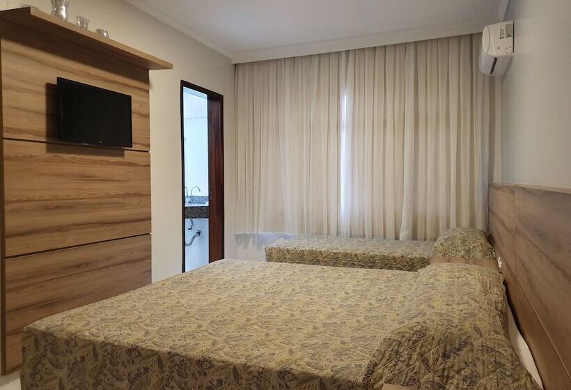 اتاق سوپریور سه تخته, Gumz