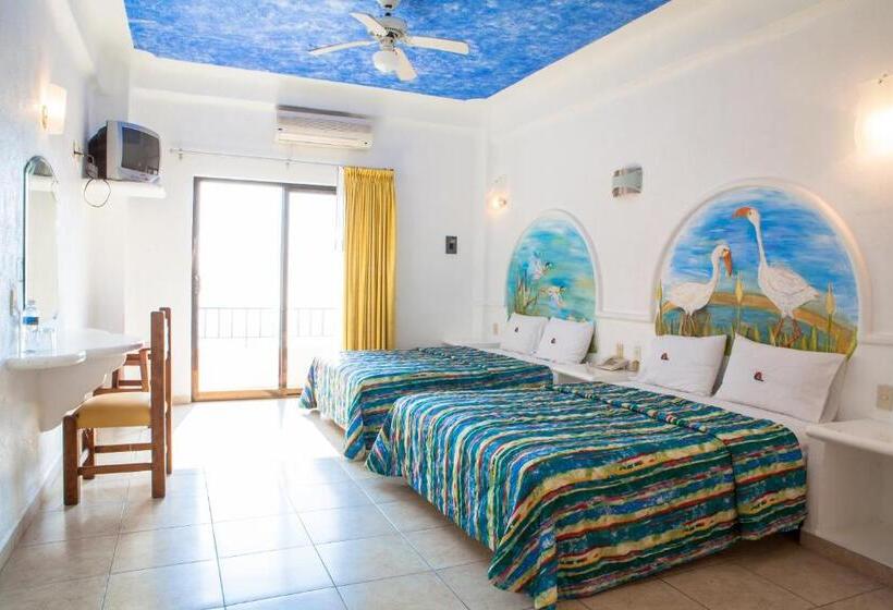 Quarto Clube Vista Mar, The Alondra