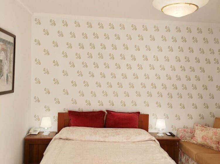 غرفة إقتصادية, Olympia