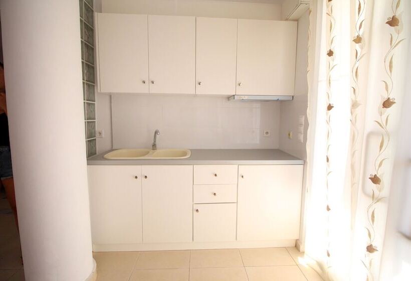 إستديو عائلى, Olympia