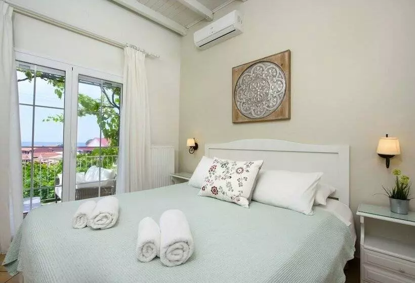 家族用バンガロー, Sebastians Family Hotel & Taverna