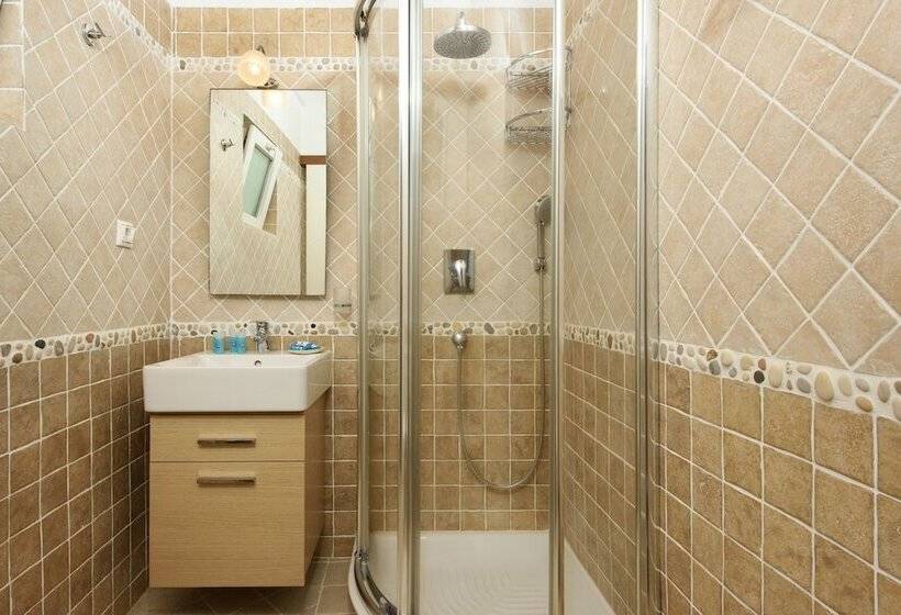 Номер Стандарт, Sebastians Family Hotel & Taverna