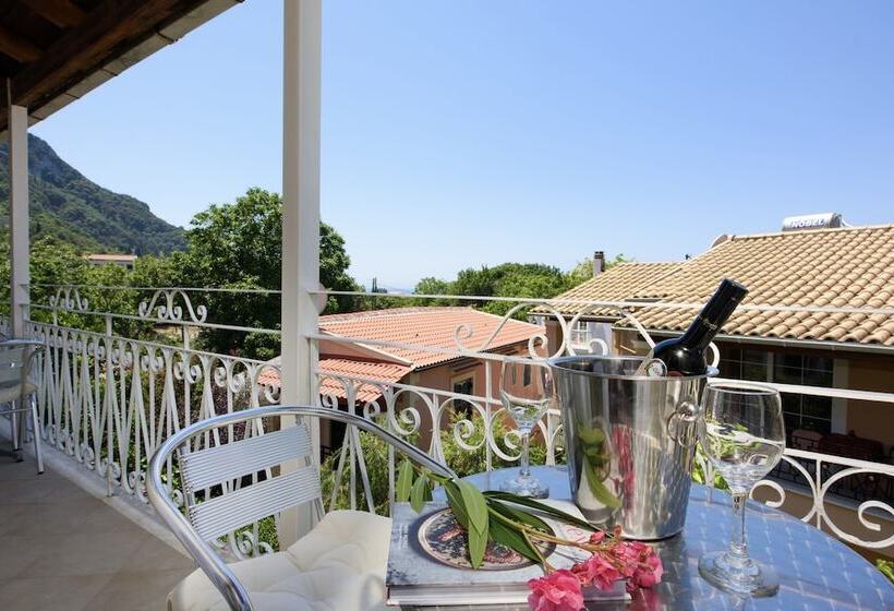 Номер Стандарт, Sebastians Family Hotel & Taverna