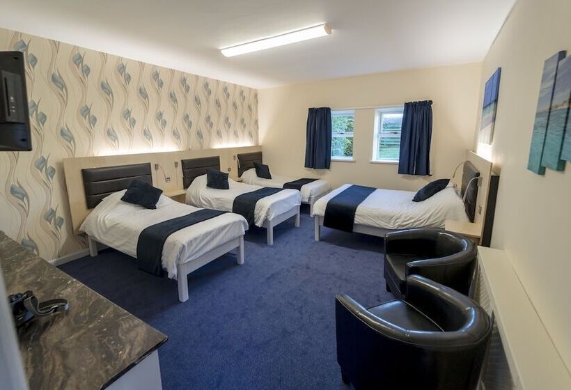 غرفة عائلية, The Mill Forge