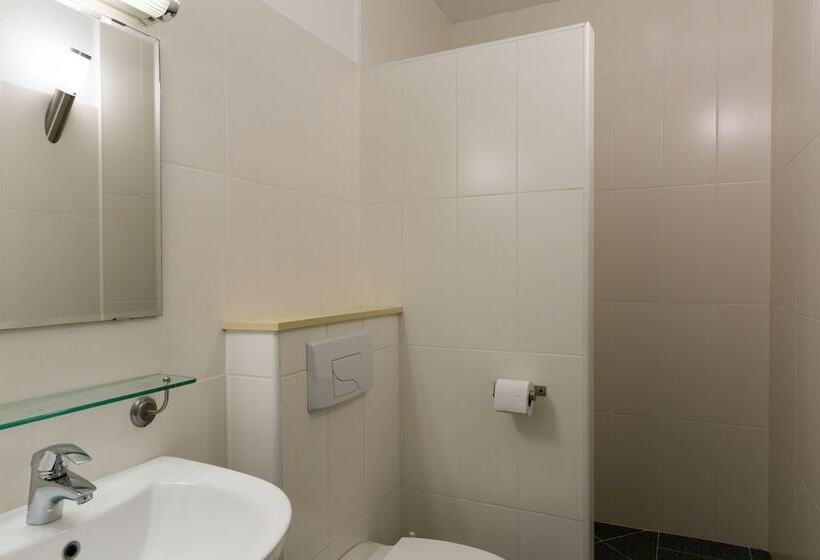 اتاق راحتی, The Originals Access, Hôtel La Dousseine, Dreux Nord