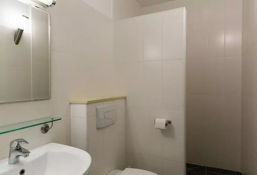 اتاق راحتی, The Originals Access, Hôtel La Dousseine, Dreux Nord