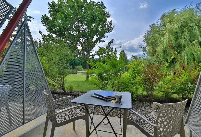 Студио Стандарт Вид на Сад, The Originals Boutique, Hôtel Le Cap, Gap Sud