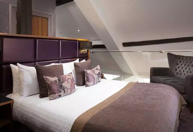 Ullakkosviitti, Roomzzz Newcastle City