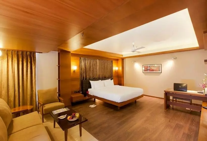 デラックスルーム, Cosmopolitan Ahmedabad