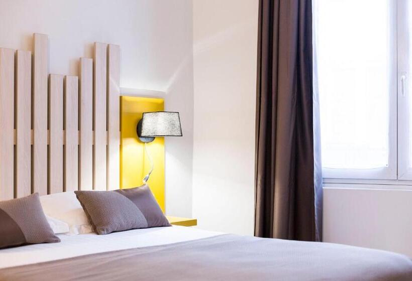 شقة من غرفة نوم واحدة متصلة, Des Arts