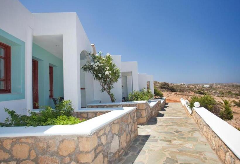 استودیوی استاندارد با چشمانداز دریا, Golden Sun Apartments