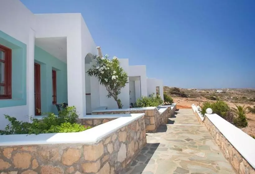 استودیوی استاندارد با چشمانداز دریا, Golden Sun Apartments