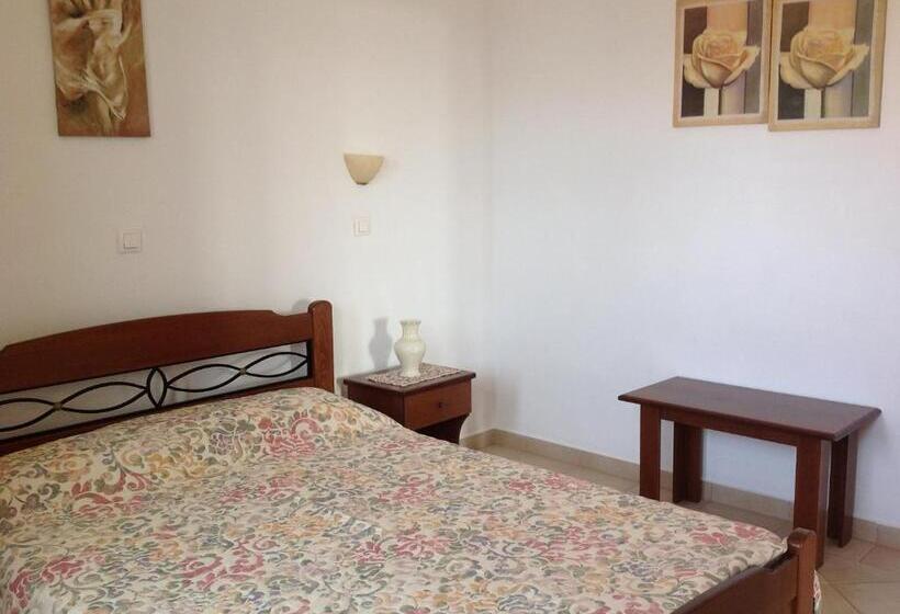 آپارتمان 1 خوابه با چشمانداز دریا, Golden Sun Apartments