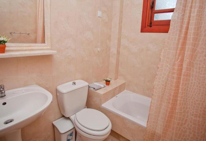 آپارتمان 1 خوابه با چشمانداز دریا, Golden Sun Apartments