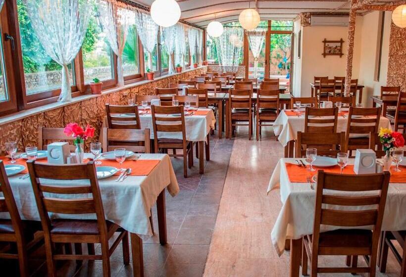 Семейный Номер, Han Dalyan