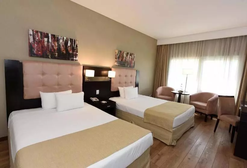 スーペリアールーム, Howard Johnson Resort & Convention Center Ezeiza