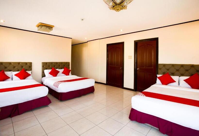 Семейный Номер, The Humbertos