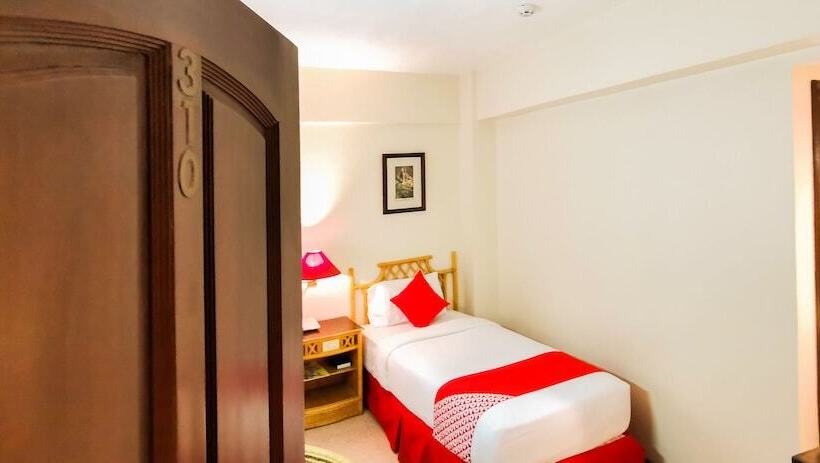 Номер Deluxe Одноместный, The Humbertos