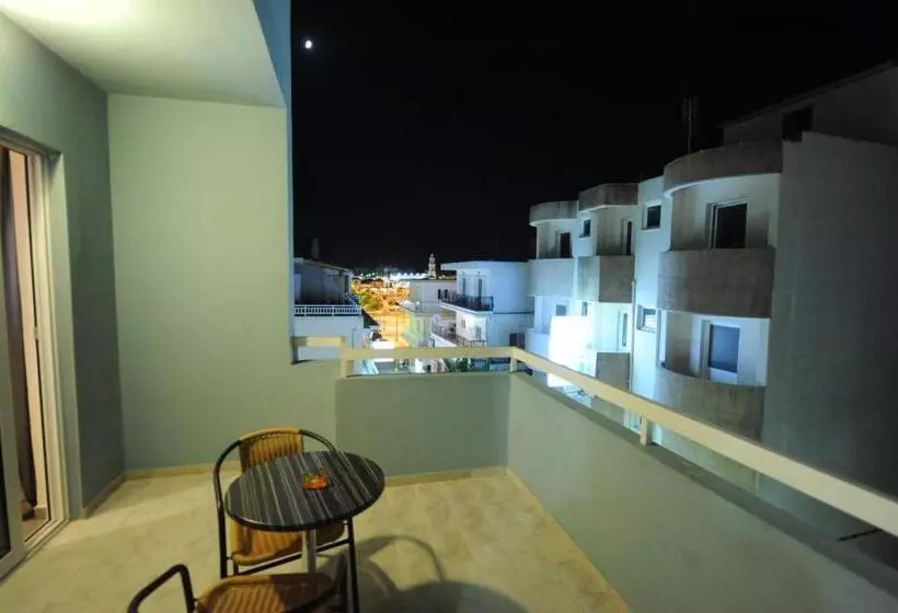 آپارتمان 2 خوابه, Ialysos City
